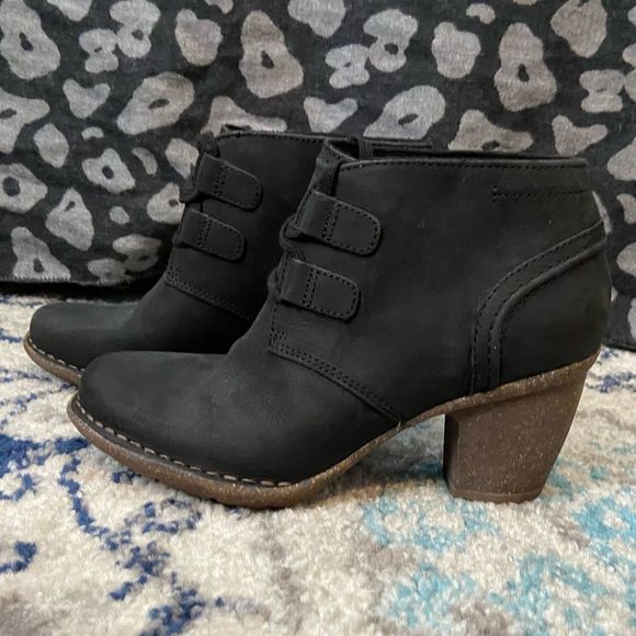 Clarks | Shoes | Clark Boots Women Size 